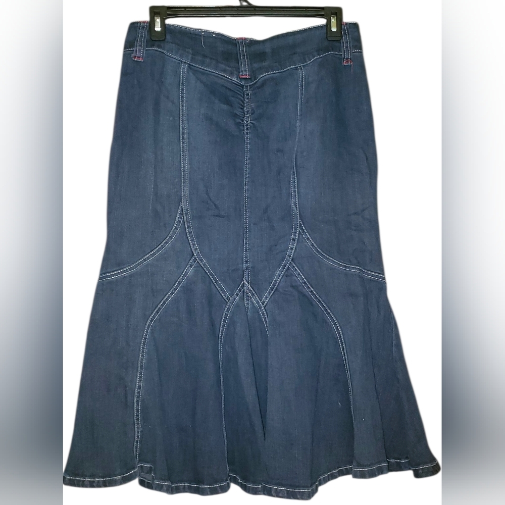 Candie's Size 3 Denim Flared TrumpetMidi Skirt in Blue with Contrast Stitching - Picture 2 of 3